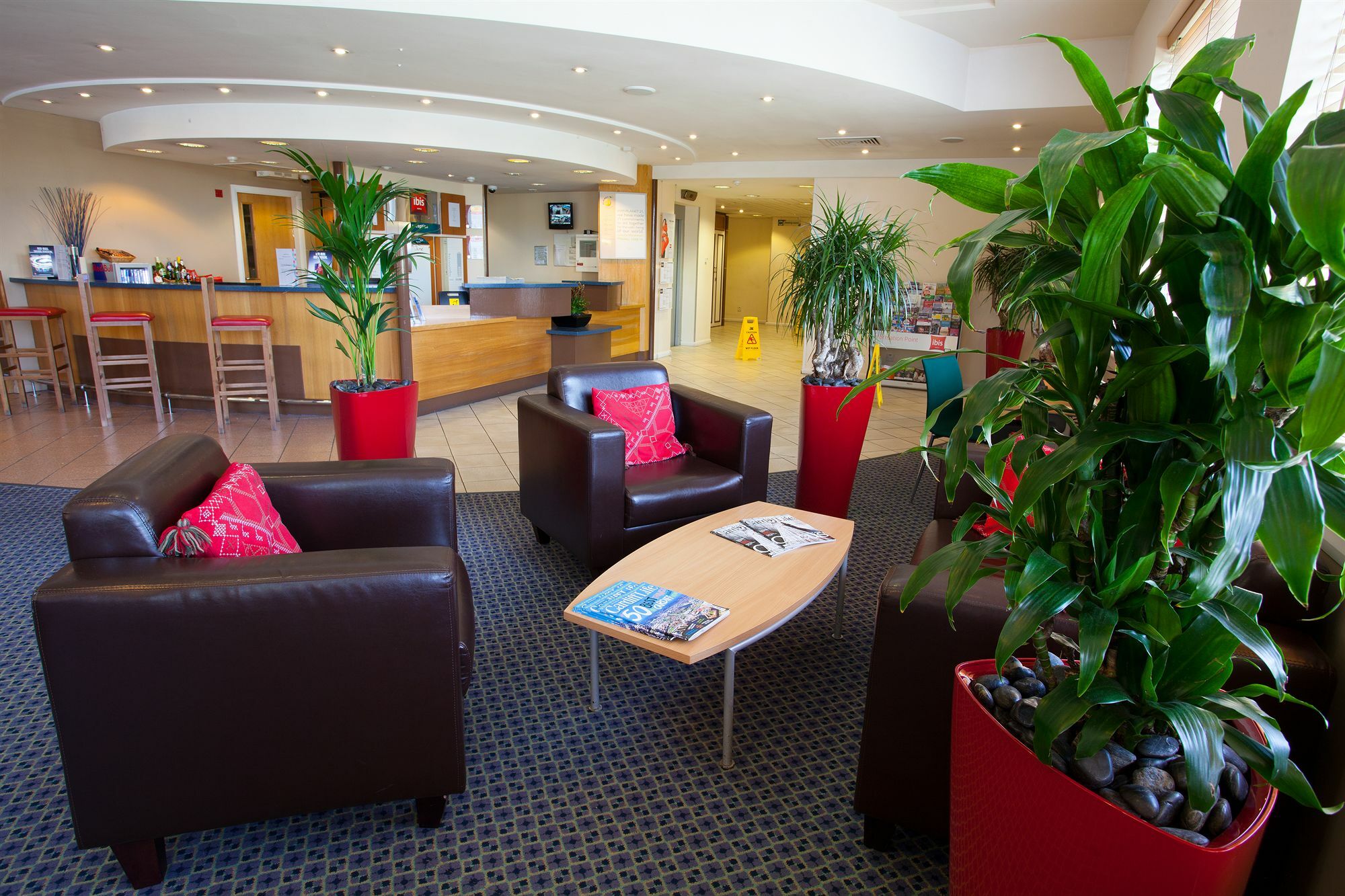 Hotel Ibis Cardiff Gate - International Business Park Exterior foto