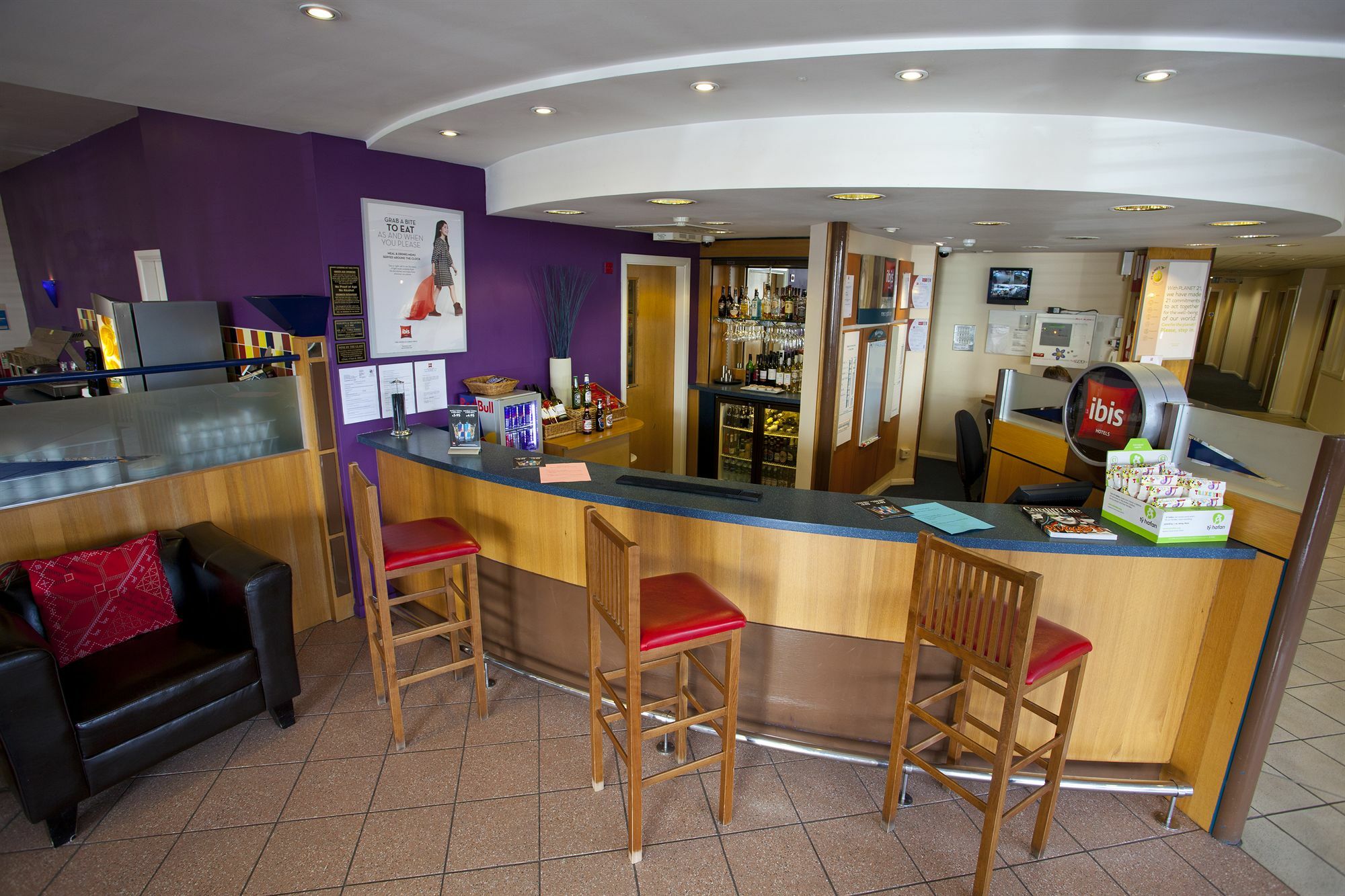 Hotel Ibis Cardiff Gate - International Business Park Exterior foto