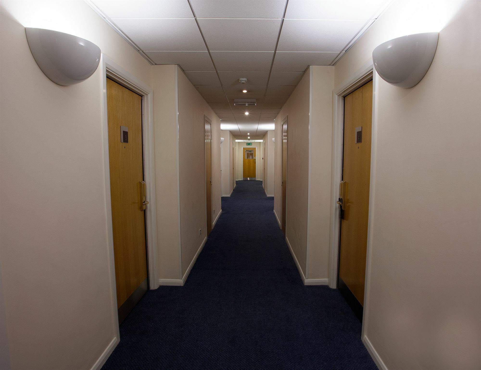 Hotel Ibis Cardiff Gate - International Business Park Exterior foto
